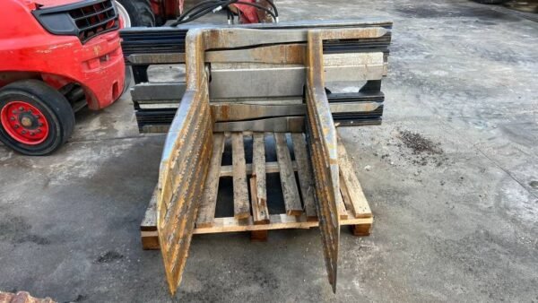 cascade-170g7c0b5e63.jpg 2018 Cascade 170G Materialhandlingclamps — Machinery Depot Pro