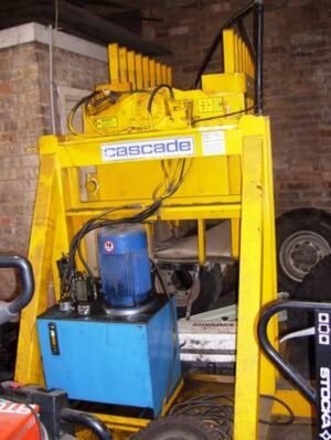cascade-static-turn-a-loadec8296eb.jpg 2000 Cascade Static Forestryhydraulics — Machinery Depot Pro