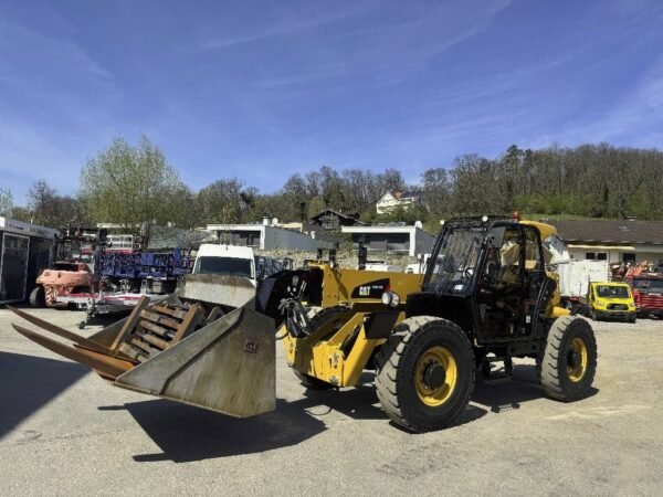 2015 CAT TH514C Schaufel+Gabel Telescopic Wheel Loaders — Machinery Depot Pro