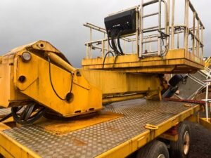 cherry-picker-man-lift-on-a-tr9865102a.jpg Cherry Picker Man Trailer Platforms — Machinery Depot Pro
