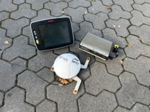 2016 CLAAS GPS RTK mit S 10 Tractor Acc â€” Machinery Depot Pro