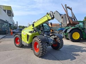 2020 CLAAS Scorpion 1033 Agri Telehandlers — Machinery Depot Pro