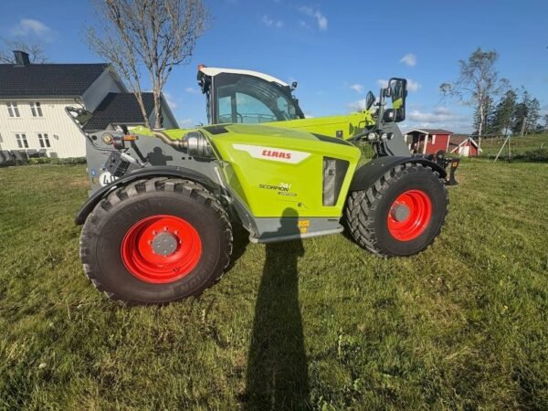 2022 CLAAS Scorpion 741 Agri Telehandlers — Machinery Depot Pro