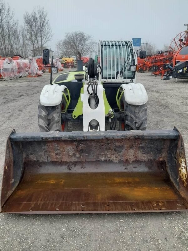 claas-targo-k709e005b6f.jpg 2002 CLAAS Targo K70 Agri Telehandlers — Machinery Depot Pro