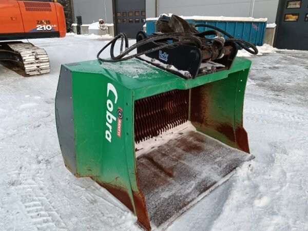 Cobra S3-150L Screeningbuckets â€” Machinery Depot Pro