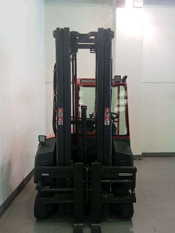 2018 Combilift C 3000CBE Electric Forklift Trucks — Machinery Depot Pro