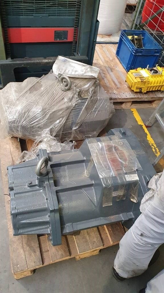 2005 Compair EK210 NK Compressor Accessories â€” Machinery Depot Pro