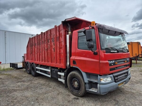 daf-cf-75-met-palfinger-contaa3a28fe-3.jpg 2005 DAF CF 75 met Dropsidevans — Machinery Depot Pro