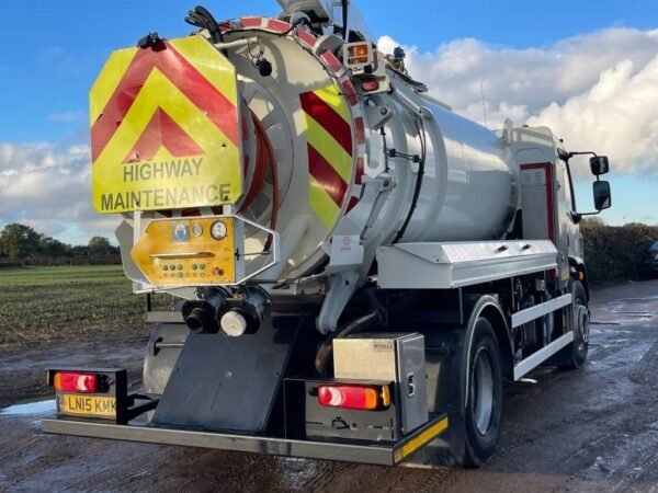 2015 DAF LF250 Trucks — Machinery Depot Pro