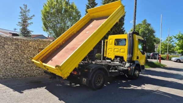 2011 DAF Lkw 3-Seiten-Kipper Trucks — Machinery Depot Pro