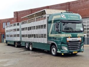 2015 DAF XF 440 Trucks — Machinery Depot Pro