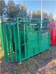 2024 Dinapolis Behandlingsbox GS220 Livestock â€” Machinery Depot Pro