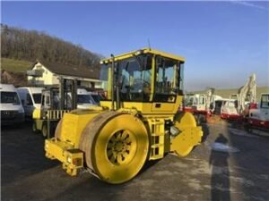 dynapac-cs-142-walze-10800kg-11db6d31d.jpg 2007 Dynapac CS 142 Soilcompactors — Machinery Depot Pro