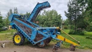 edenhall-623758f983c.jpg 2003 Edenhall 623 Sugar Beet Harvesters — Machinery Depot Pro