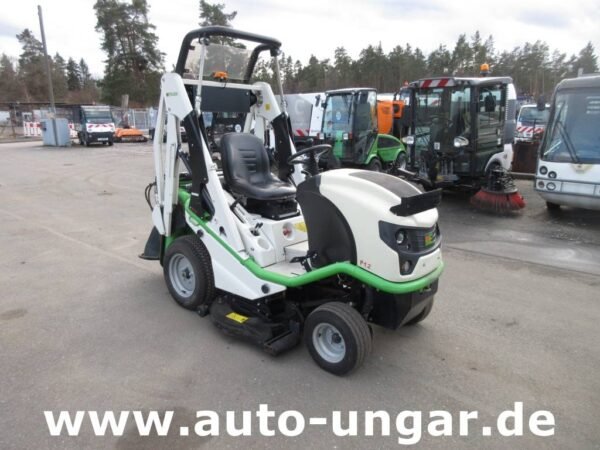 etesia-buffalo-4x4-hvhpx-23ps8bc99730.jpg 2016 Etesia Buffalo 4x4 Standonmowers — Machinery Depot Pro