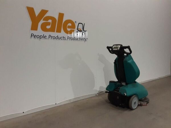 2014 Eureka SCHROBMACHINE Indoorsweepers â€” Machinery Depot Pro