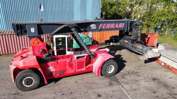 2014 Ferrari CVS F478.6S Reachstackers â€” Machinery Depot Pro