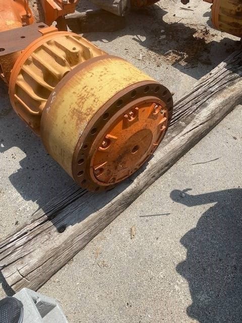 fiat-hitachi-35010559c8e.jpg Fiat-Hitachi 350 Construction Axles — Machinery Depot Pro