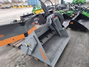 2016 Fjärås Sandspridare 600 Agriculture Front Loader Accessories â€” Machinery Depot Pro
