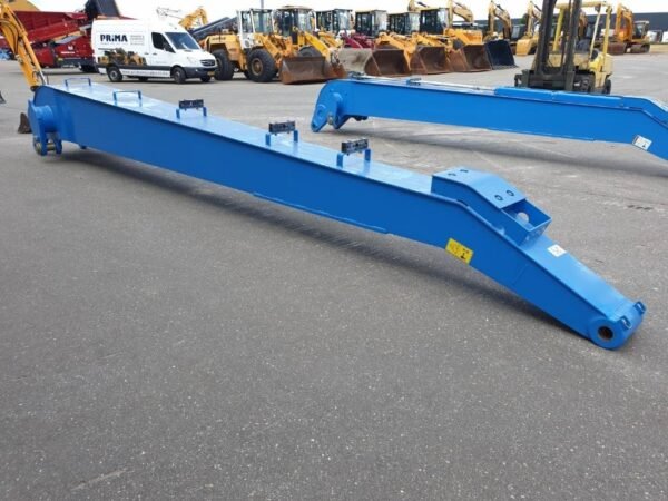 fuchs-7800mm-stick-mhl360-e4aaf8910.jpg Fuchs 7800mm. Constructionbooms — Machinery Depot Pro
