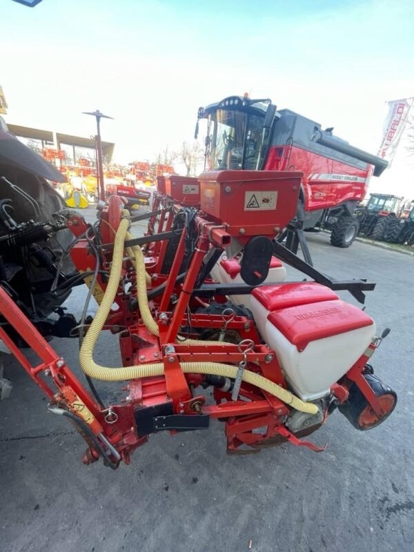 gaspardo-st-250-6-file64764d51.jpg Gaspardo ST 250 6 Agri Drills — Machinery Depot Pro