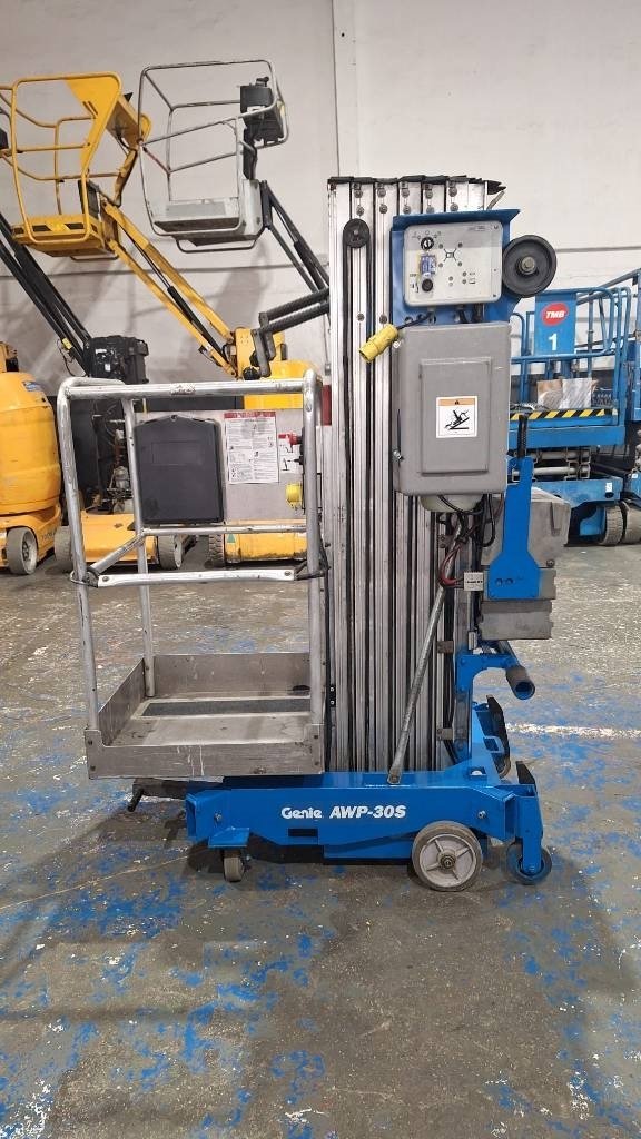 2014 Genie AWP 30 S Personnellifts â€” Machinery Depot Pro
