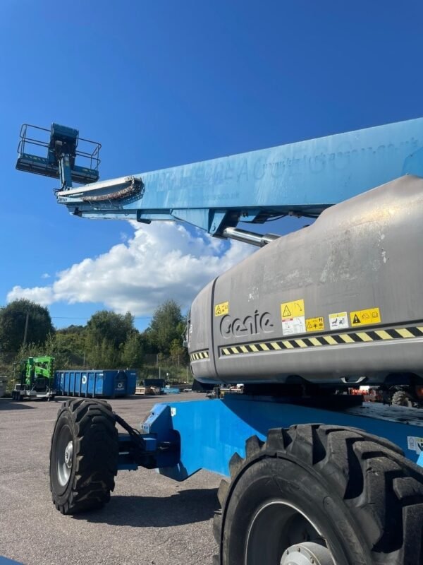 genie-s-125fd297b24.jpg 2006 Genie S 125 Articulated Boom Lifts — Machinery Depot Pro