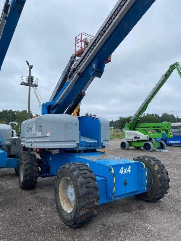 2005 Genie S 85 Telescopic Boom Lifts â€” Machinery Depot Pro