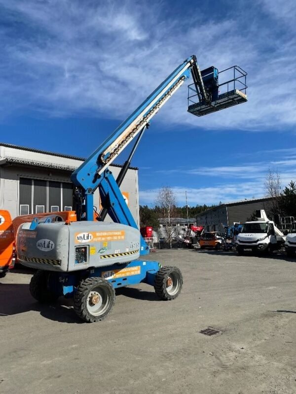 genie-s655a7438f9.jpg 2005 Genie S65 Articulated Boom Lifts — Machinery Depot Pro
