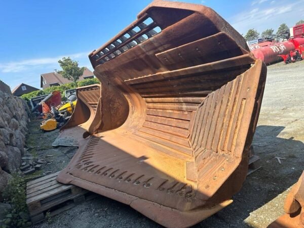 gjerstad-sidetipp-skuffe-cat-9f9dca99d.jpg 2005 Gjerstad Sidetipp Construction Buckets — Machinery Depot Pro