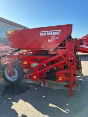 grimme-gb-215-2-row-mountedabafe580-1.jpg 2012 Grimme GB 215 2 Row Potatoplanters — Machinery Depot Pro