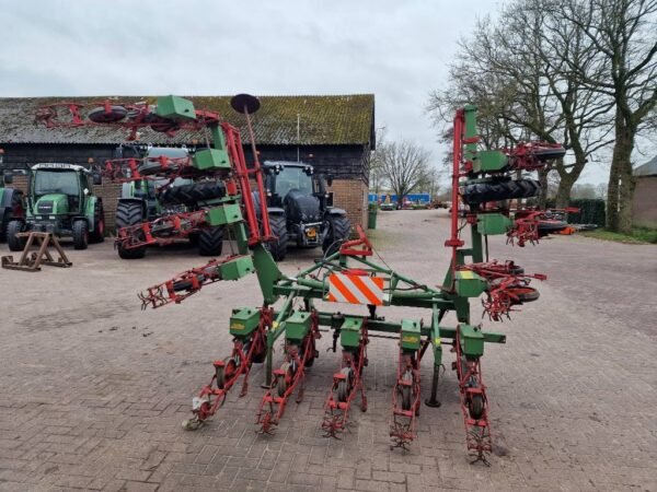 hassia-bt12h043f8291.jpg Hassia BT12H Agri Drills — Machinery Depot Pro