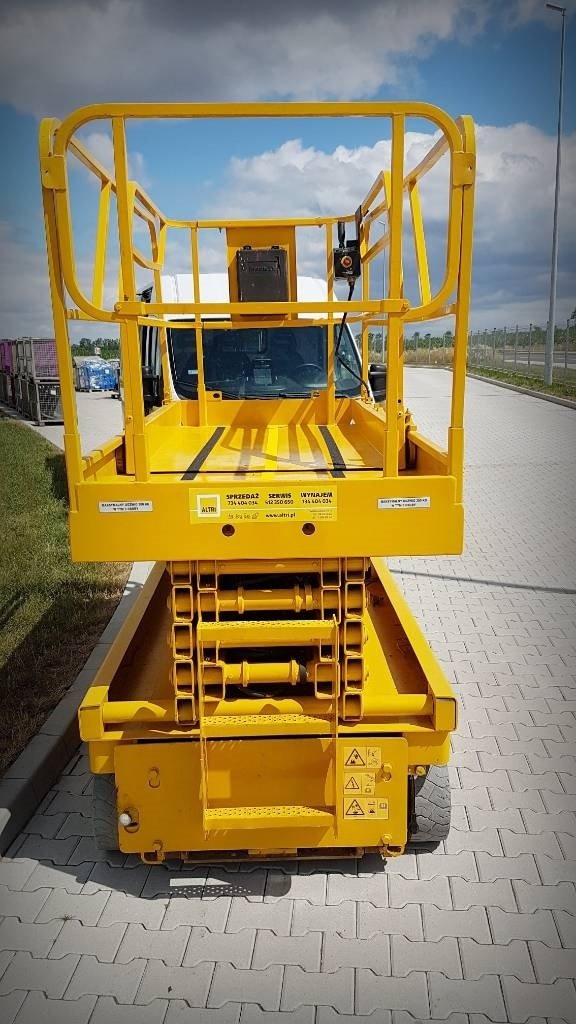 2008 Haulotte Compact 12 Scissor Lifts â€” Machinery Depot Pro