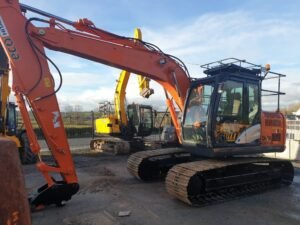 hitachi-zx130-5e481c393.jpg 2016 Hitachi Zx130-5 Crawler Excavators — Machinery Depot Pro