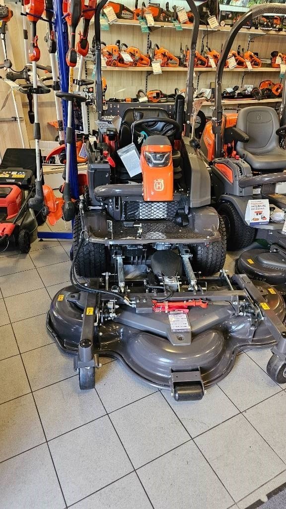 2023 Husqvarna Rider P525DX Ridingmowers — Machinery Depot Pro