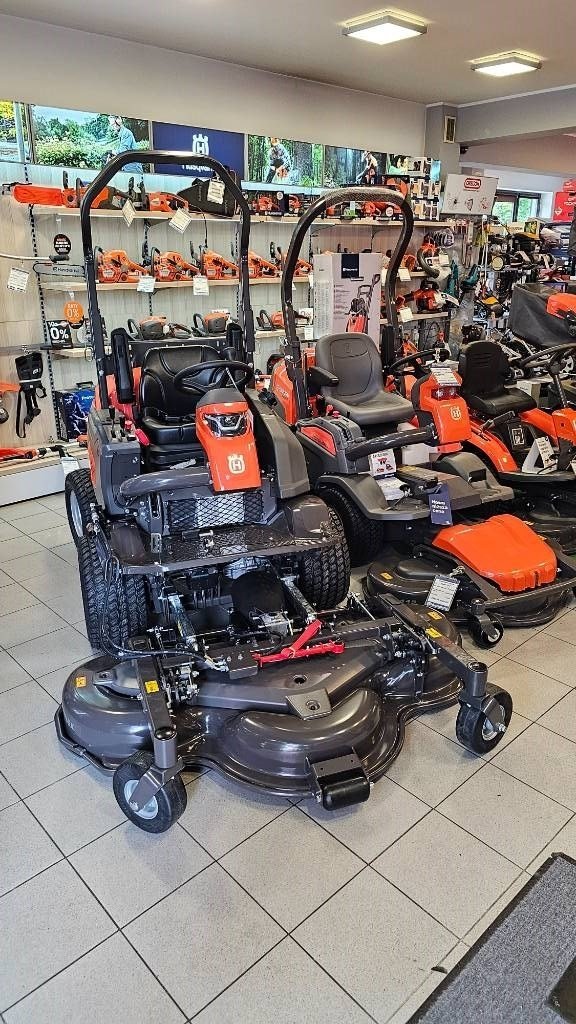 2023 Husqvarna Rider P525DX Ridingmowers — Machinery Depot Pro