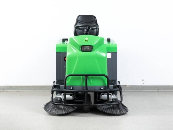 2014 IPC Gansow 1250 E Indoorsweepers â€” Machinery Depot Pro