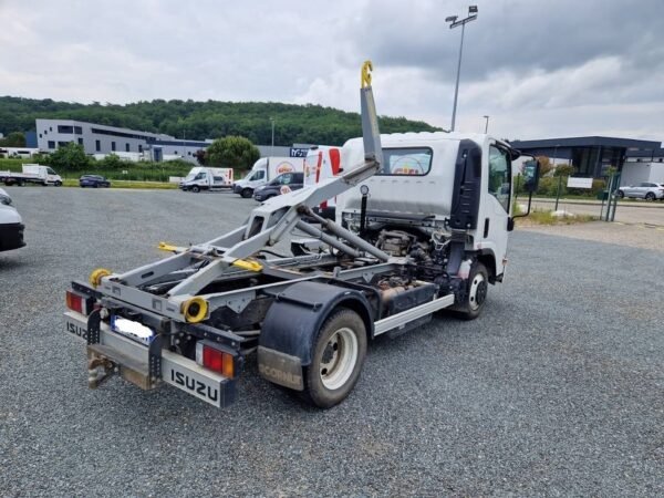 2021 Isuzu N-Series Panelvans — Machinery Depot Pro