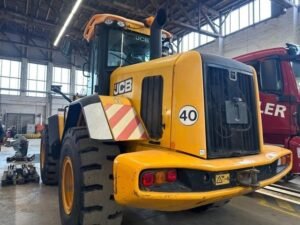 jcb-427-zx-t4b5f2a13a.jpg 2015 JCB 427 ZX T4 Backhoe Loaders — Machinery Depot Pro