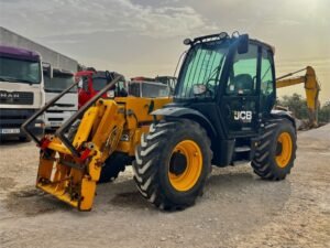 jcb-531-704439a071.jpg 2022 JCB 531-70 Telescopic Wheel Loaders — Machinery Depot Pro