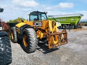 jcb-550-80ee05512f.jpg 2013 JCB 550-80 Agri Telehandlers — Machinery Depot Pro