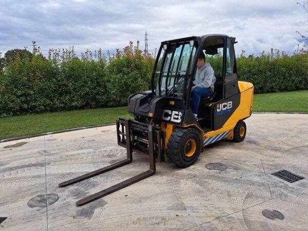 2019 JCB TLT 30-19E Reach Trucks — Machinery Depot Pro