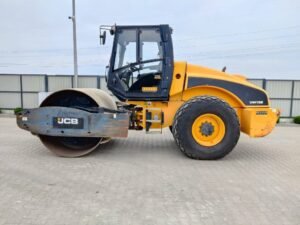 jcb-vibromax-vm-132-rolleree92d06f.jpg 2012 JCB Vibromax VM 132 Rollers Compactors — Machinery Depot Pro