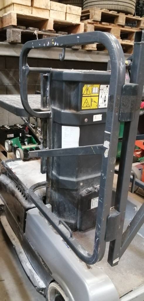 jlg-10-msp8109a528.jpg 2016 JLG 10 MSP Personnellifts — Machinery Depot Pro
