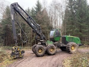 john-deere-1270-e2d161187.jpg 2011 John Deere 1270 E Harvesters — Machinery Depot Pro