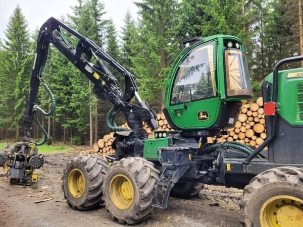 john-deere-1270-g52da7618.jpg 2017 John Deere 1270 G Harvesters — Machinery Depot Pro