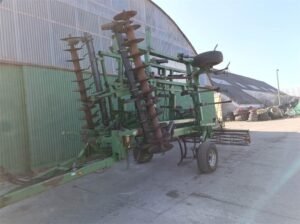 john-deere-410-a-multitiller32fad1d6-1.jpg John Deere 410 A Combharrows — Machinery Depot Pro