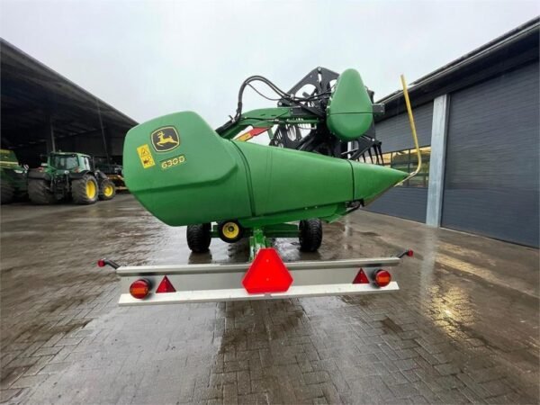 john-deere-630d674be71a-3.jpg John Deere 630D Combineharvesterheads — Machinery Depot Pro