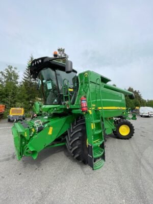2014 John Deere W540 Combine Harvesters — Machinery Depot Pro