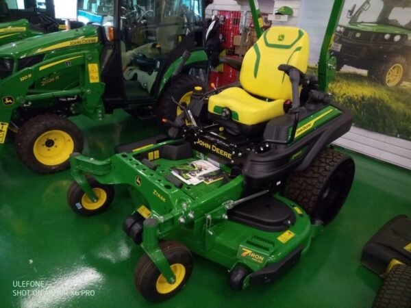 john-deere-z-950-rd69ae63d.jpg 2025 John Deere Z 950 R Zero Turn Mowers — Machinery Depot Pro